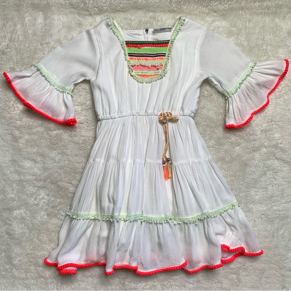 Peppermint Girls White Boho Embroidered Bell Sleeves A-Line Dress Size 4-5 Years